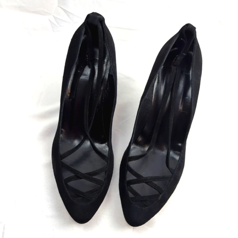 🆕🌿NICOLE FARHI SUEDE WEDGE SHOES🌿